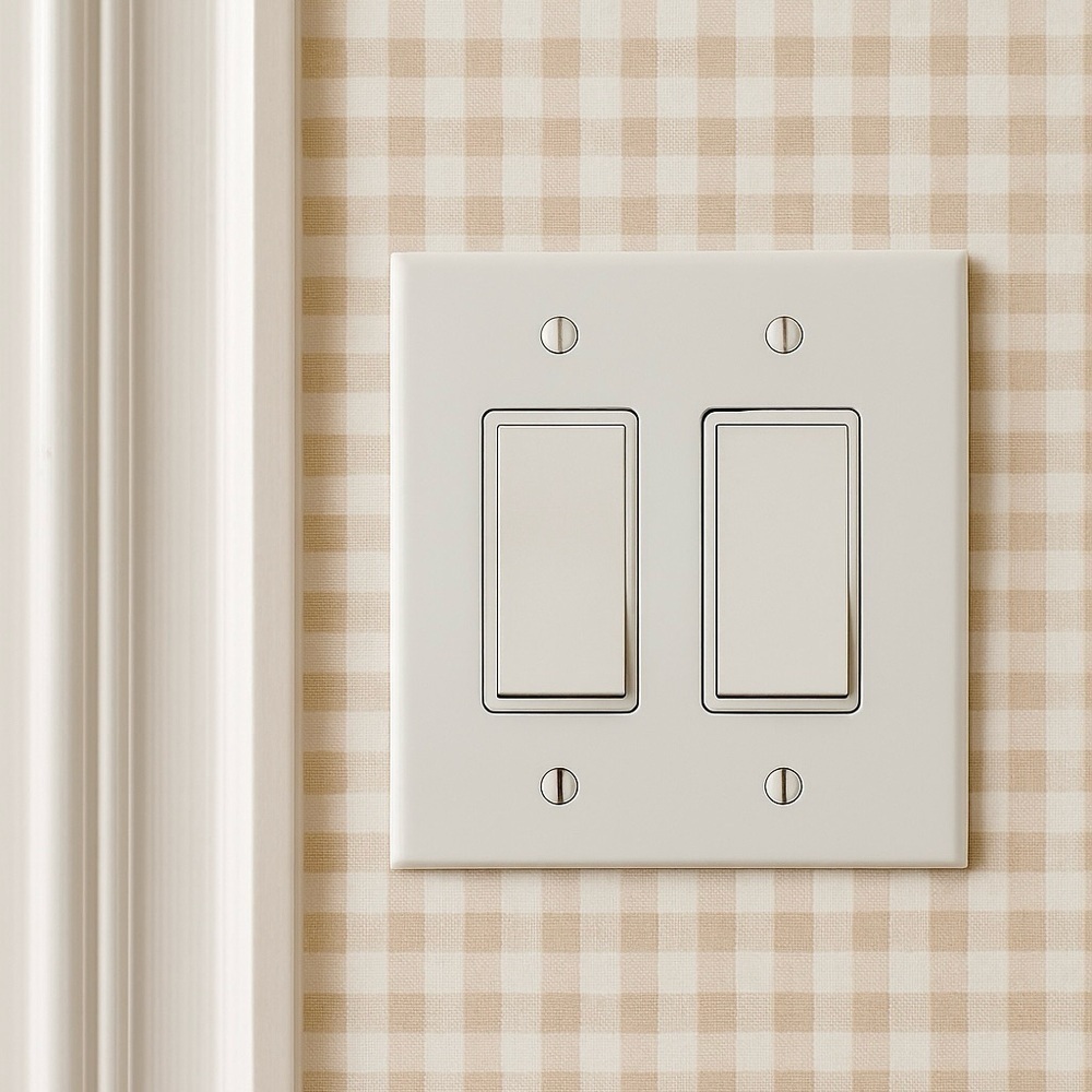 Pack of 4 Leviton 2-Gang GFCI Outlet Cover Plates